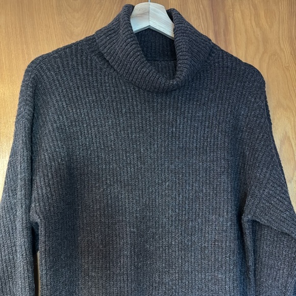 NWT turtleneck sweater dress - Picture 2 of 6